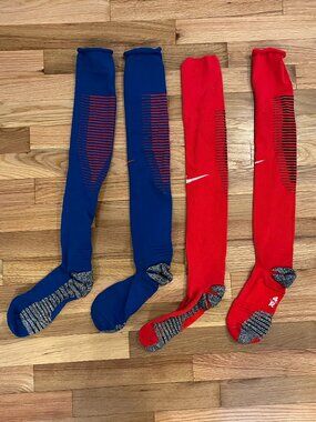 Lot of 2 pairs Men's Large 10-11.5 Nike Grip Dri Fit Soccer Long Socks